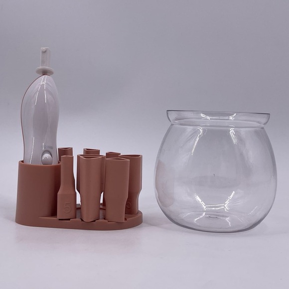 Makeup Brush Cleaner Dryer Handheld Spinner with 8 Handle Size Attachments Bowl - Picture 2 of 7